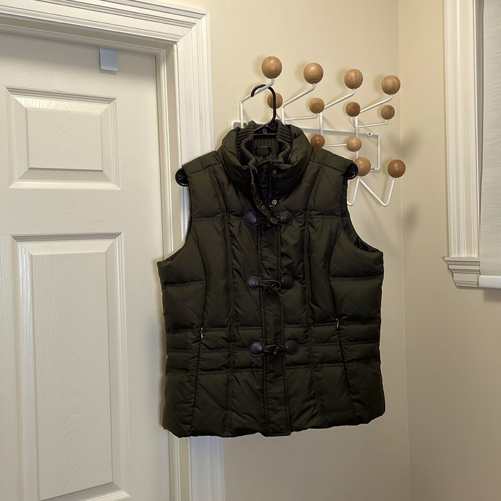 Banana Republic - Down Feather Vest - Green - L